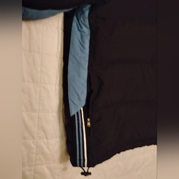 Tommy Hilfiger Black With Blue Stripes Puffer Coat Sz.XL - Picture 4 of 6
